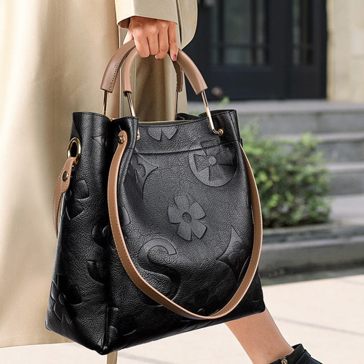 Flora Signature Tote