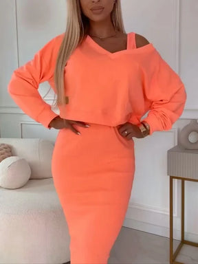 Women's 2-Piece Set Sleeveless Dress & Loose V-Neck Pullover